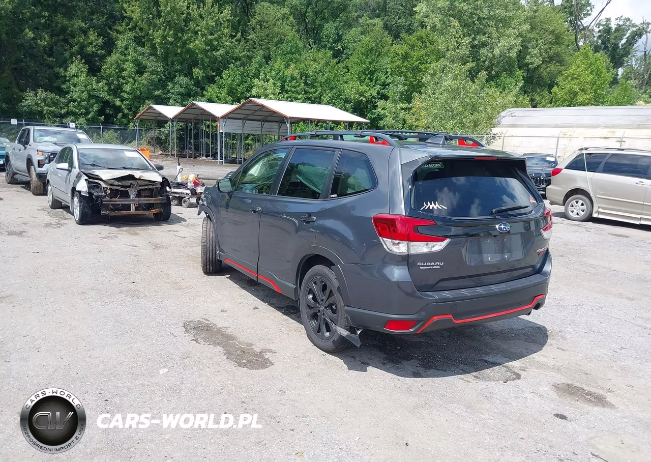 2021 Subaru Forester Sport VIN:JF2SKARC7MH576795 - 3