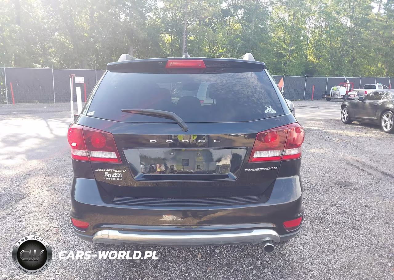 2017 Dodge Journey Crossroad VIN:3C4PDCGBXHT584174 - 16