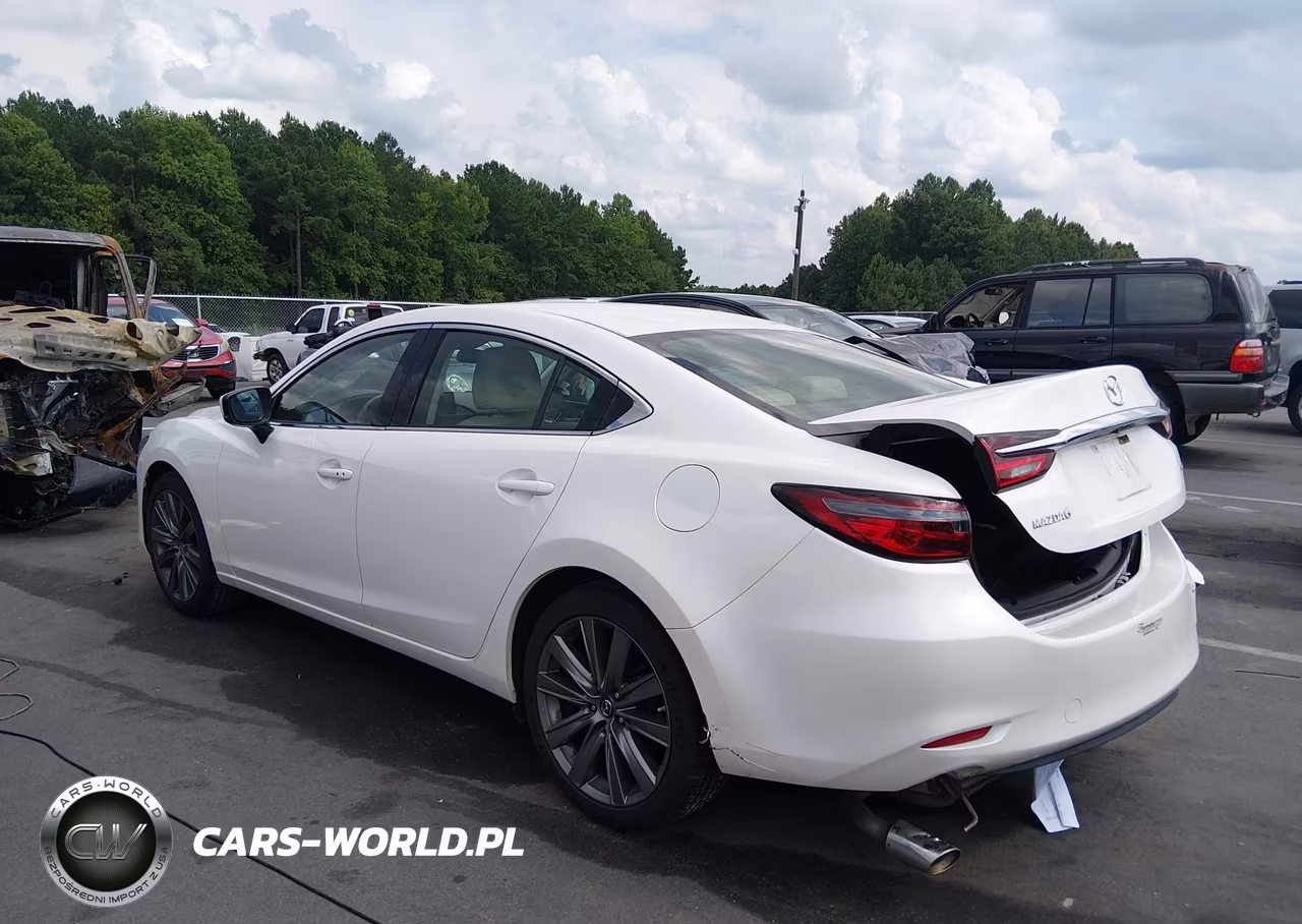 2019 Mazda Mazda6 Touring VIN:JM1GL1VM1K1501290 - 3