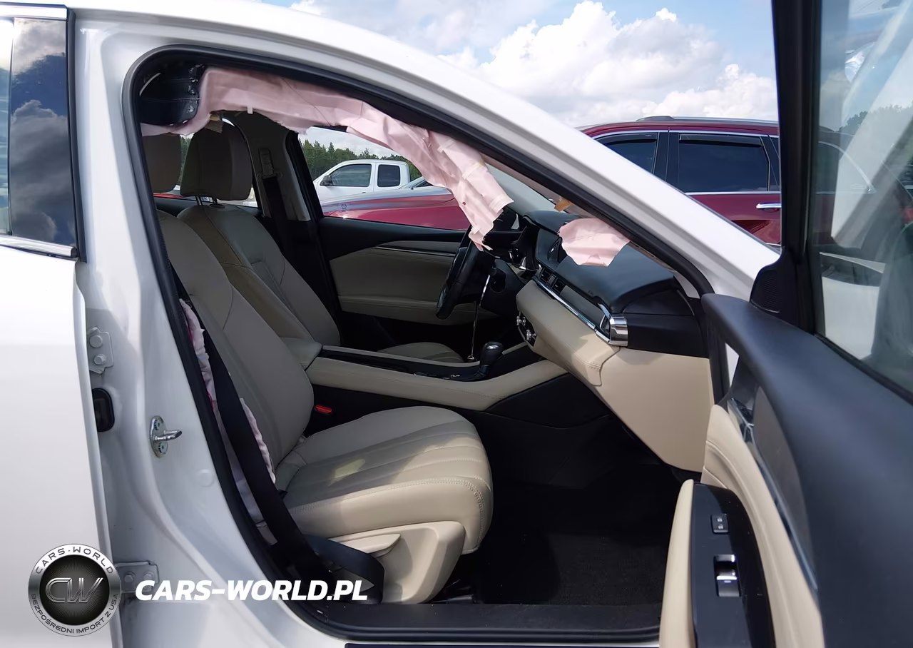 2019 Mazda Mazda6 Touring VIN:JM1GL1VM1K1501290 - 5