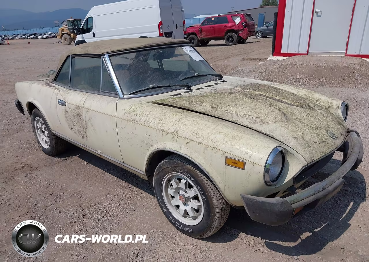 1982 Fiat 124 Spider – zdjęcie 1 z 16