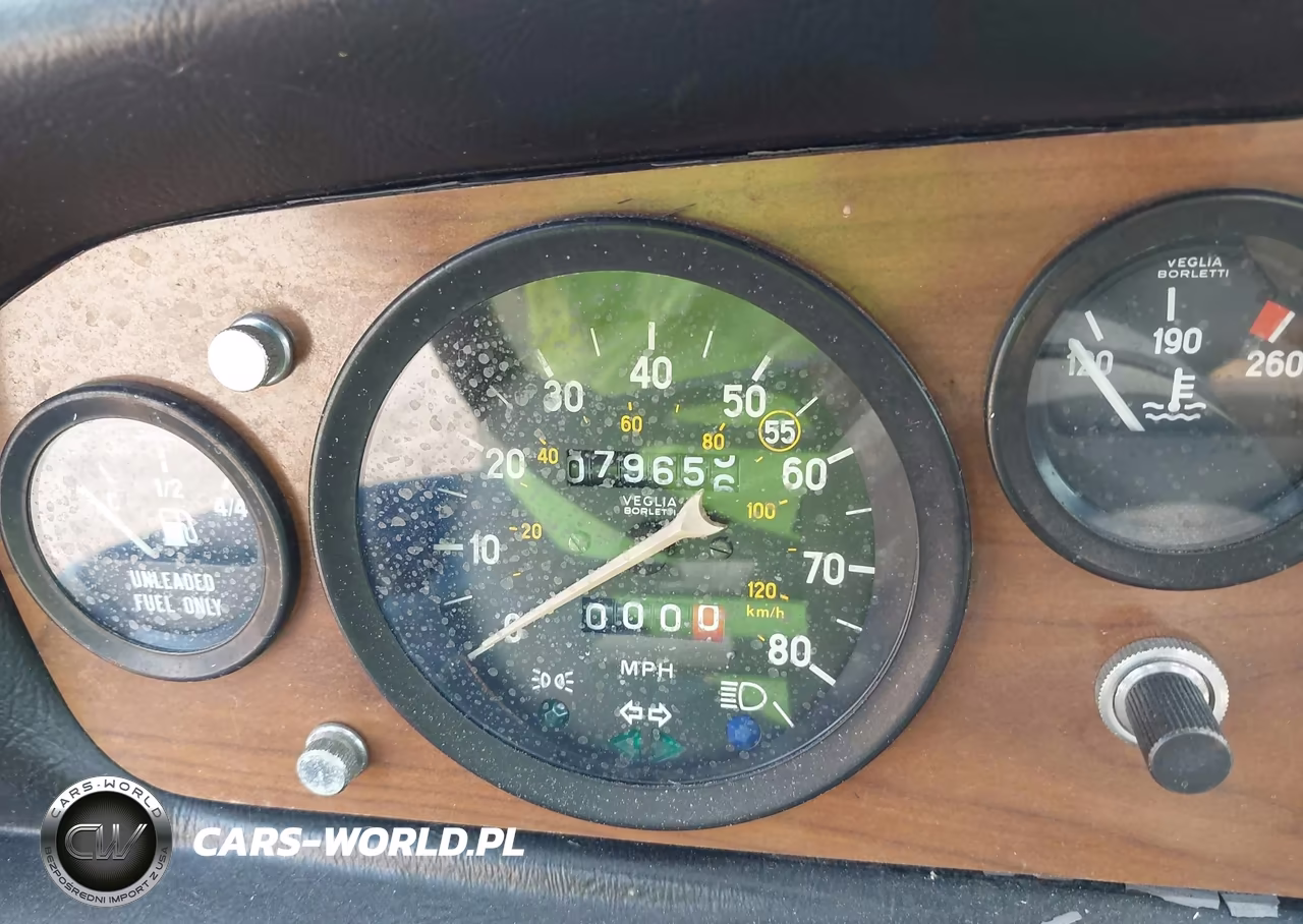 1982 Fiat 124 Spider VIN:ZFAAS00B1C8189190 - 15