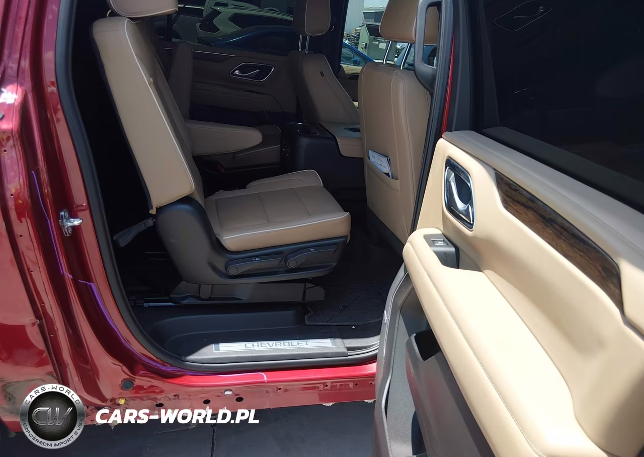 2024 Chevrolet Suburban 2Wd Premier VIN:1GNSCFKLXRR168075 - 8