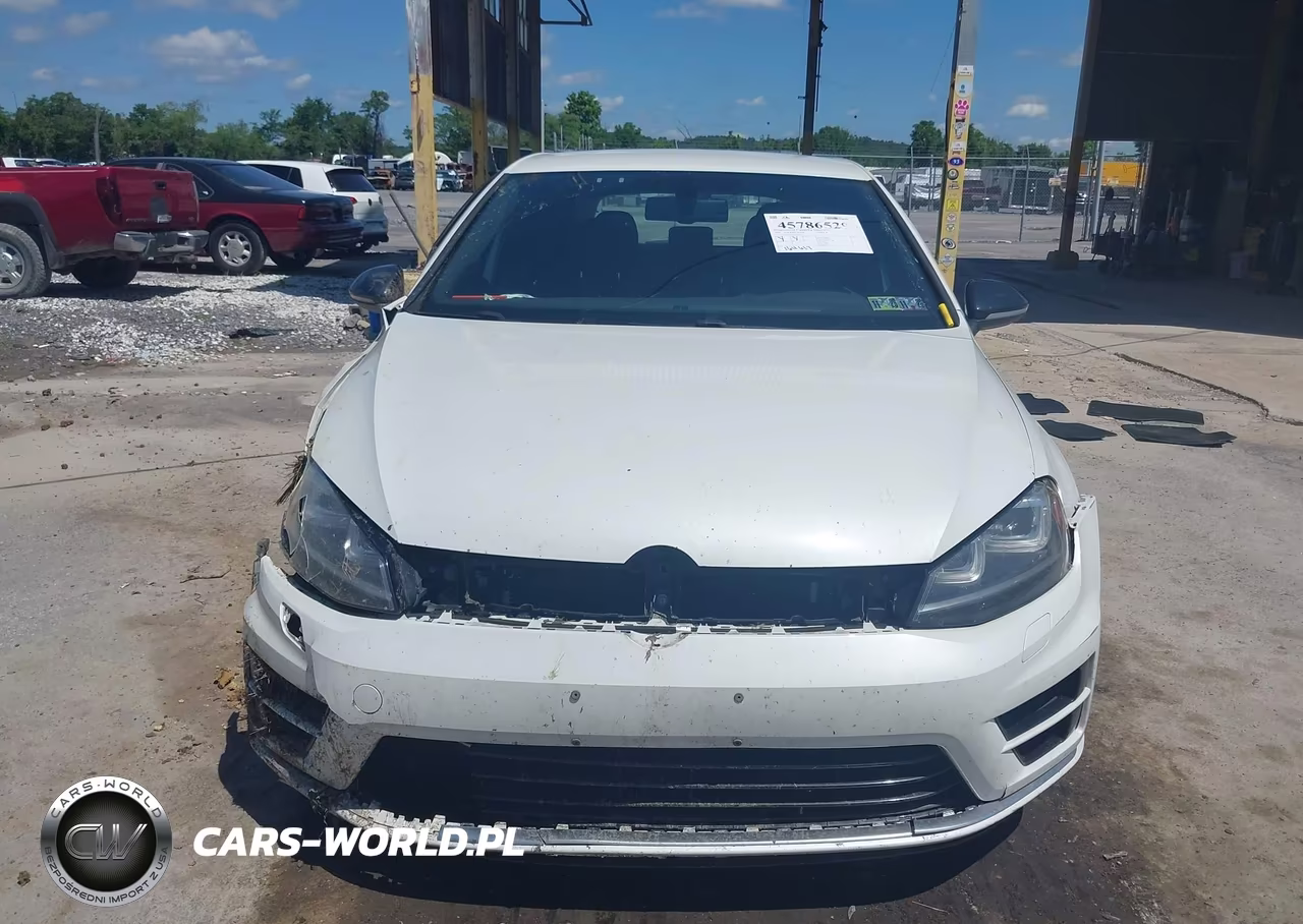 2016 Volkswagen Golf R 4-Door VIN:WVWUF7AU2GW113711 - 12