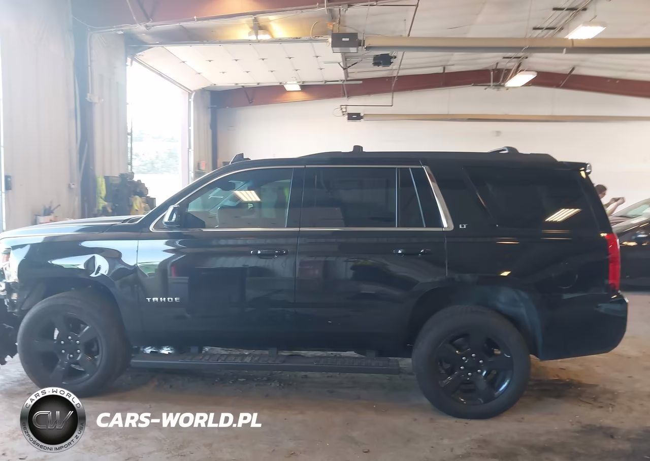 2018 Chevrolet Tahoe Lt VIN:1GNSKBKC8JR298033 - 14