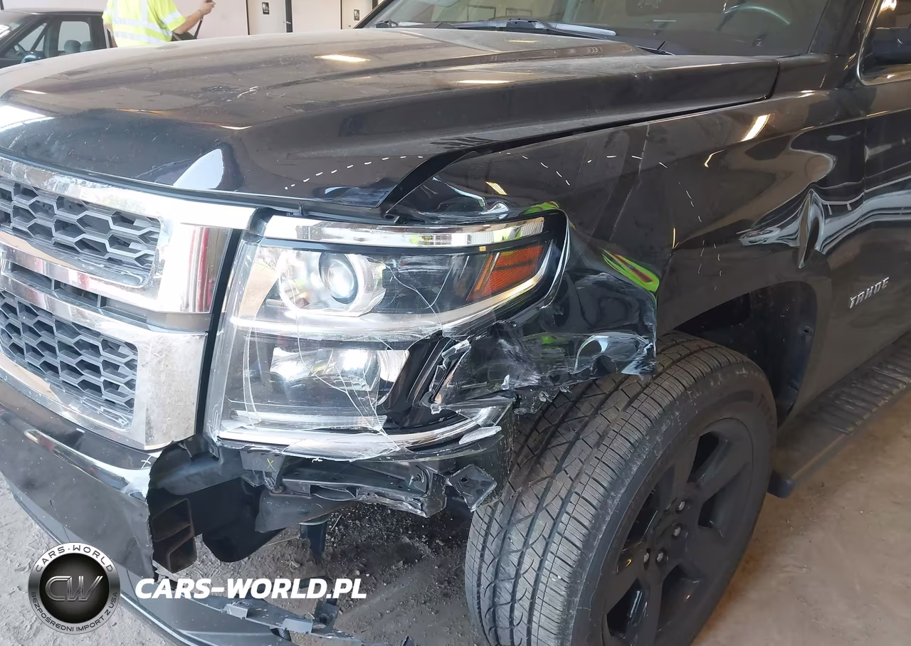2018 Chevrolet Tahoe Lt VIN:1GNSKBKC8JR298033 - 6
