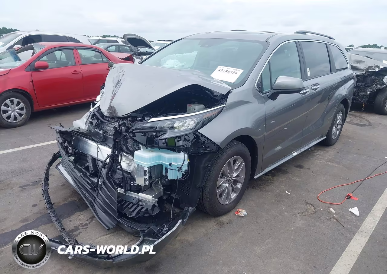 2026 Toyota Sienna Xle VIN:5TDYRKEC8TS326766 - 2