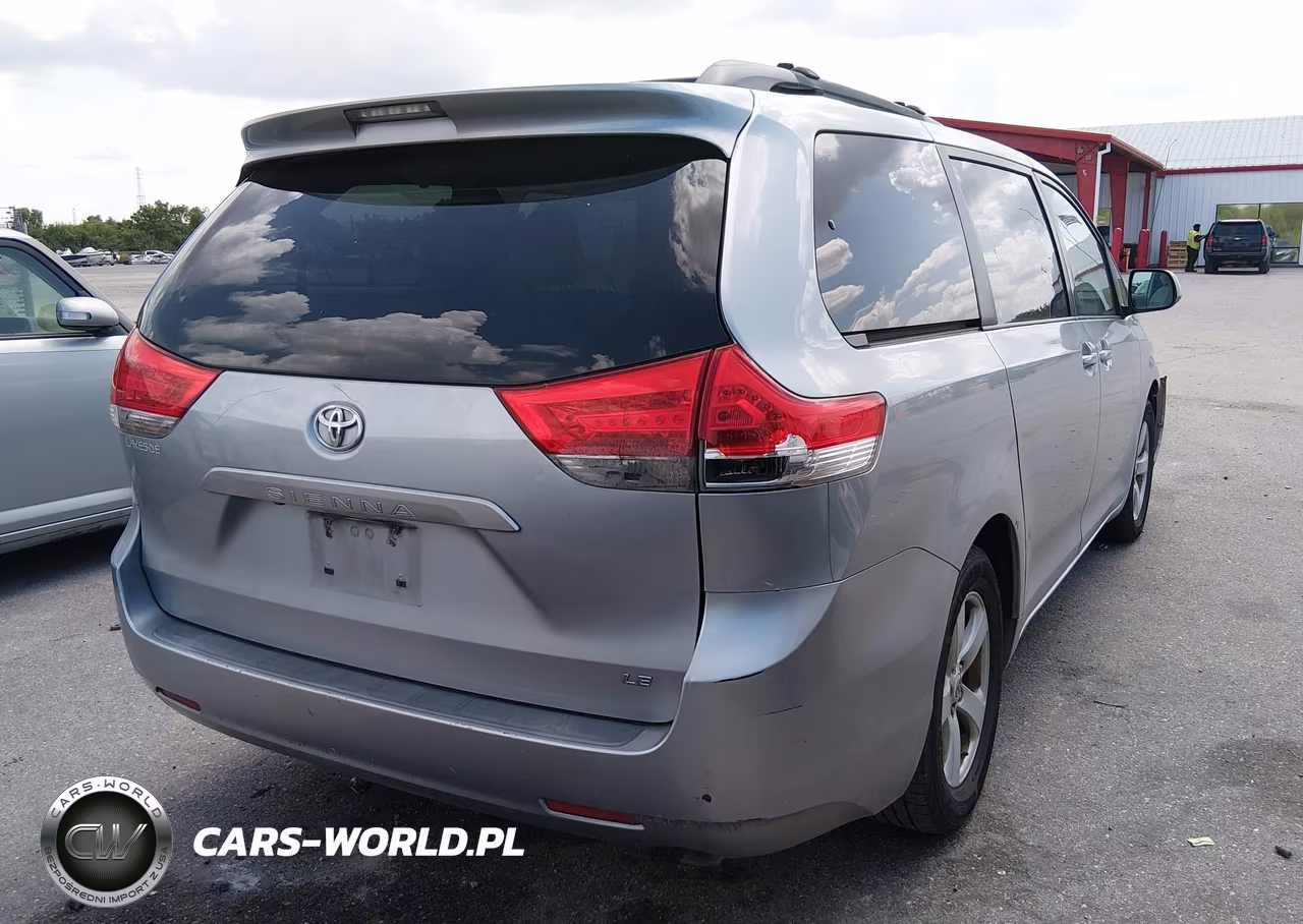 2012 Toyota Sienna Le V6 8 Passenger VIN:5TDKK3DC3CS219142 - 4