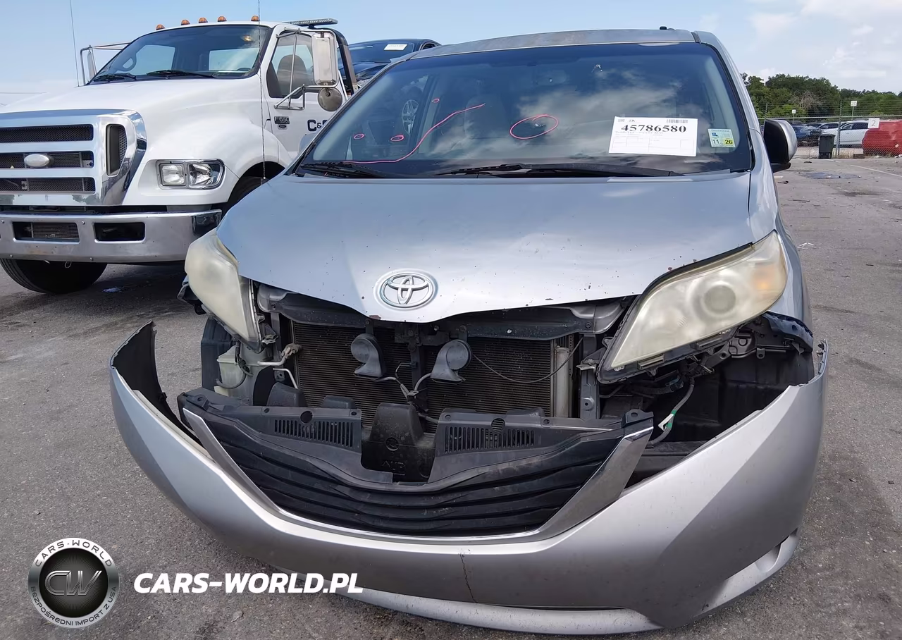 2012 Toyota Sienna Le V6 8 Passenger VIN:5TDKK3DC3CS219142 - 6