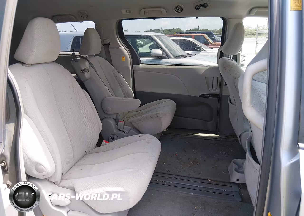 2012 Toyota Sienna Le V6 8 Passenger VIN:5TDKK3DC3CS219142 - 8