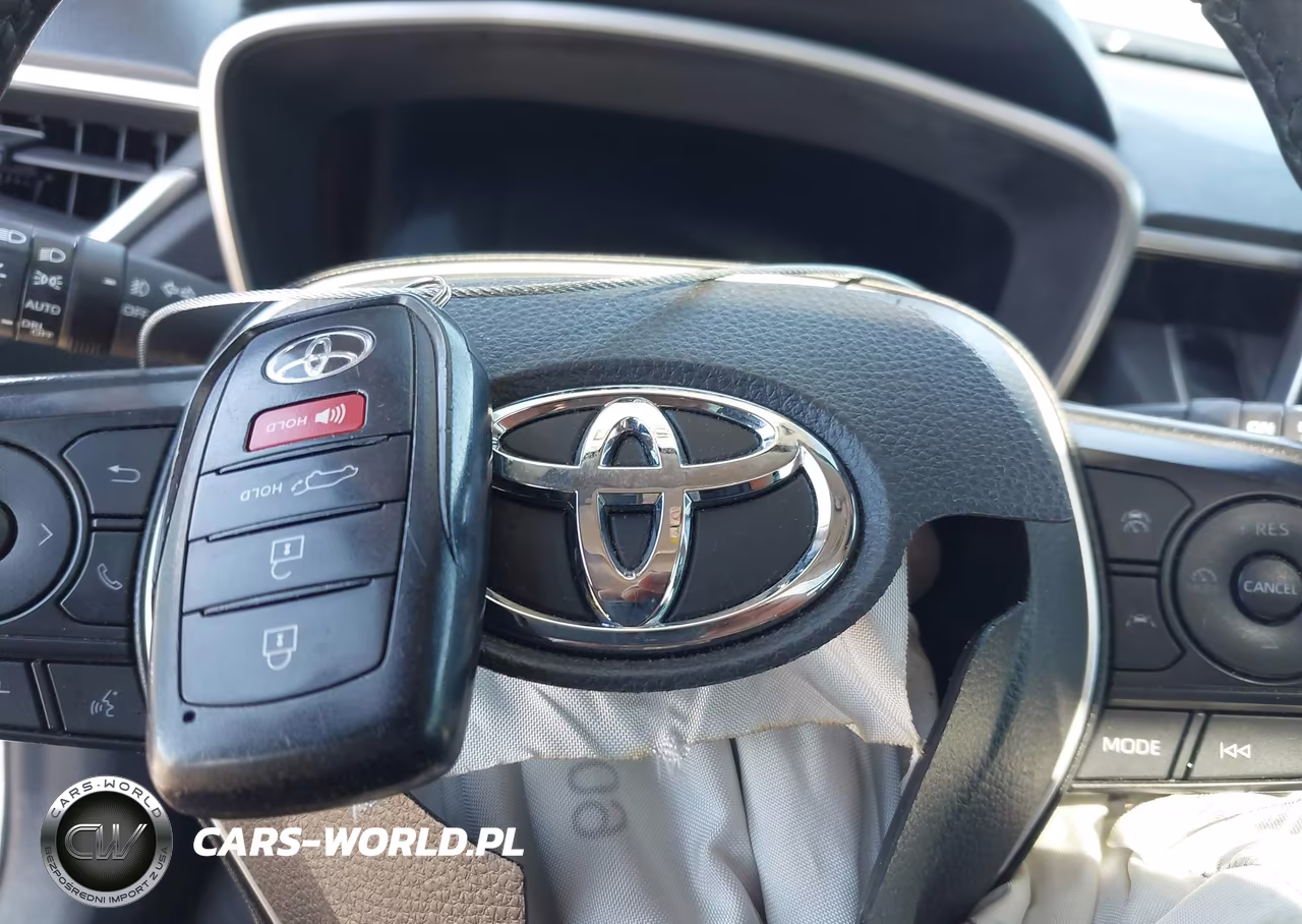 2023 Toyota Corolla Cross Xle VIN:7MUDAABG9PV072083 - 11
