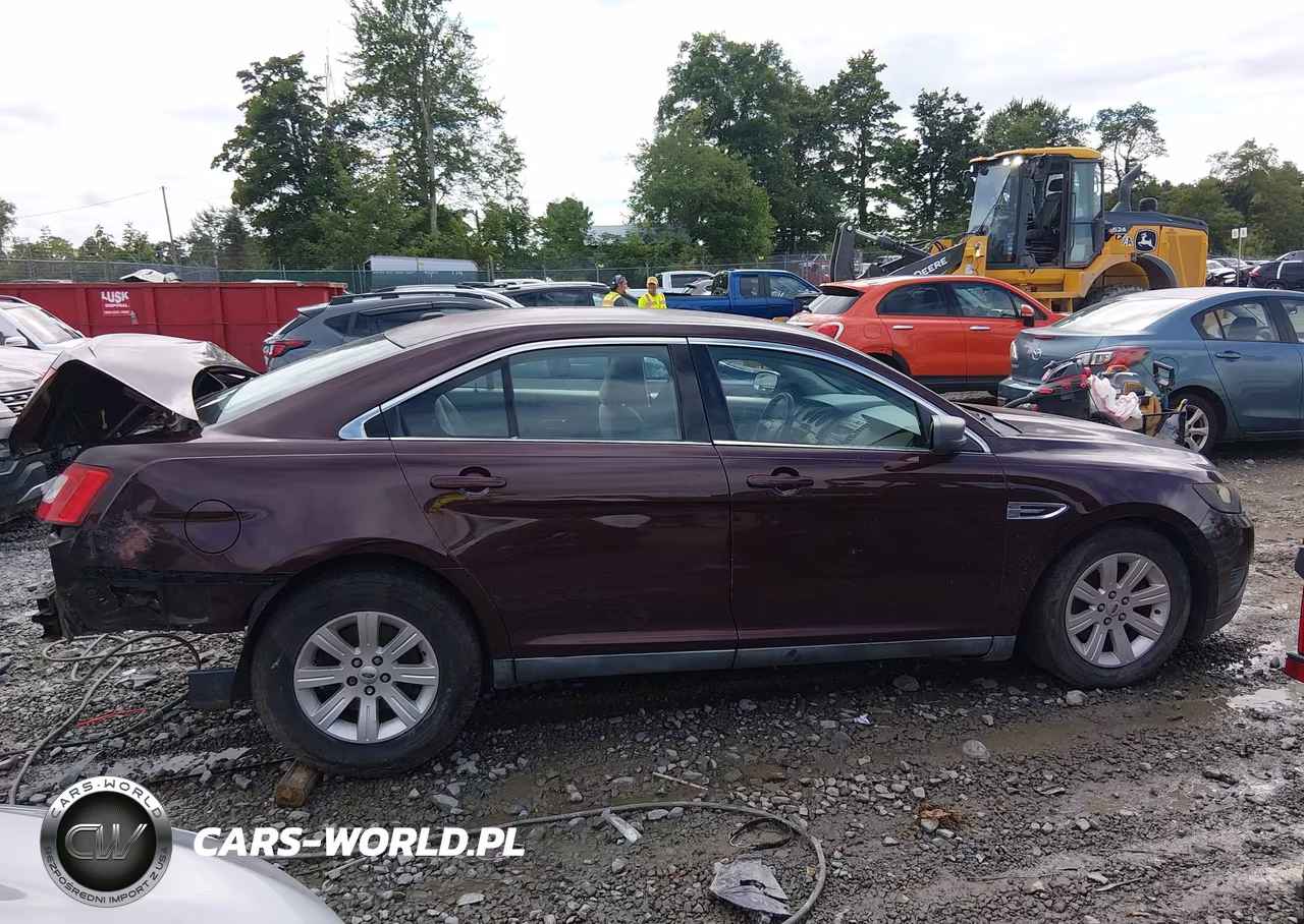 2010 Ford Taurus Se VIN:1FAHP2DW4AG143864 - 13