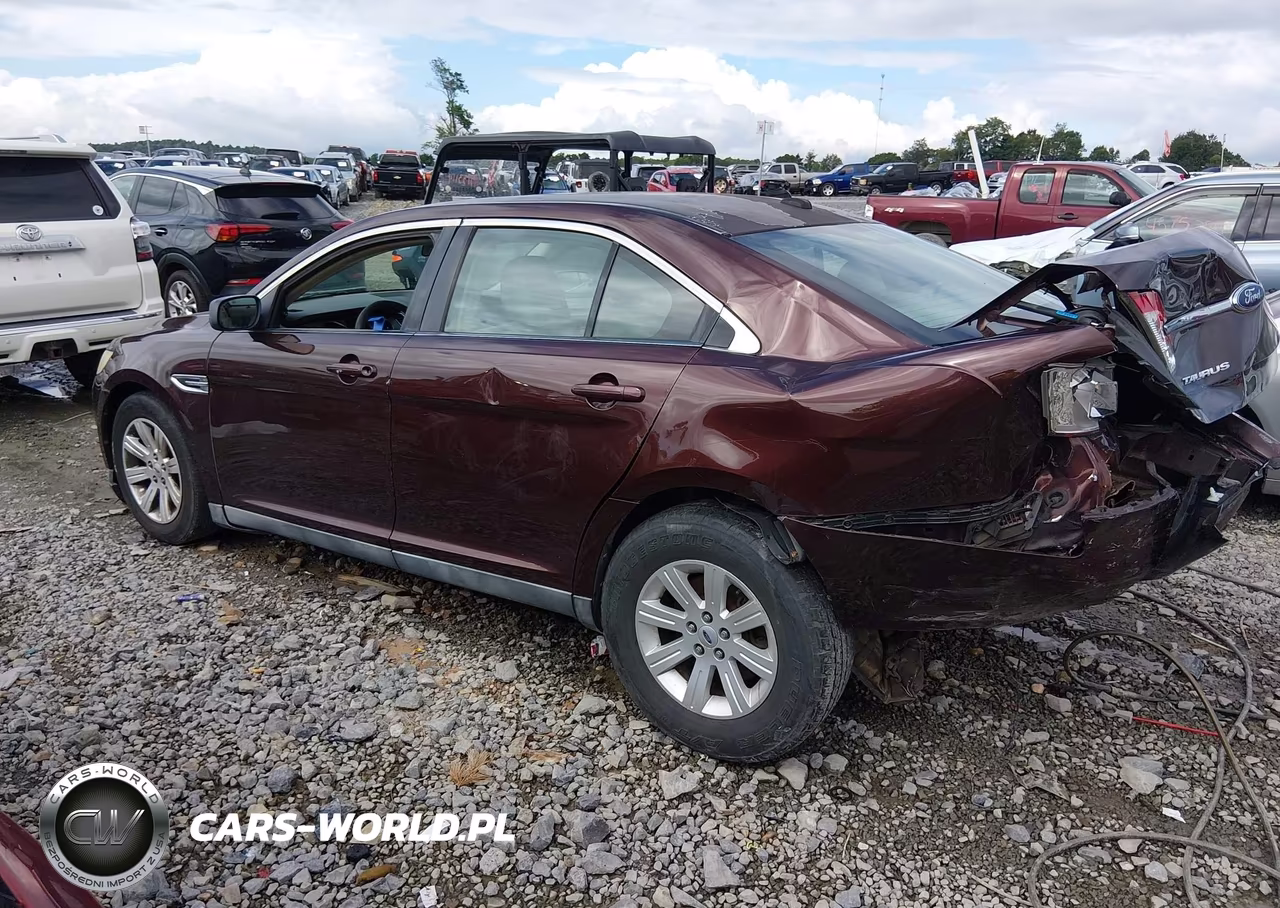 2010 Ford Taurus Se VIN:1FAHP2DW4AG143864 - 3