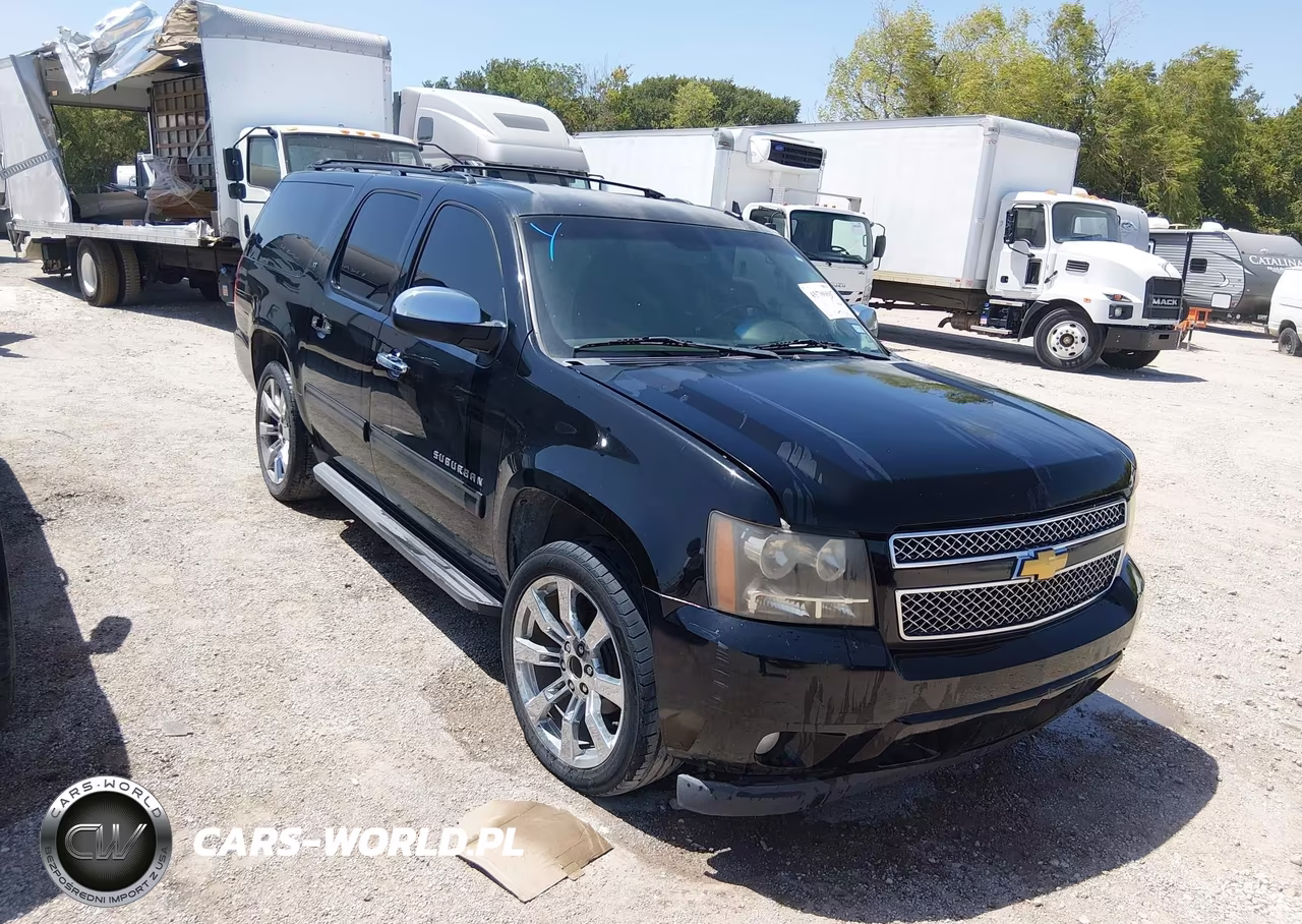 2011 Chevrolet Suburban Lt – zdjęcie 1 z 16