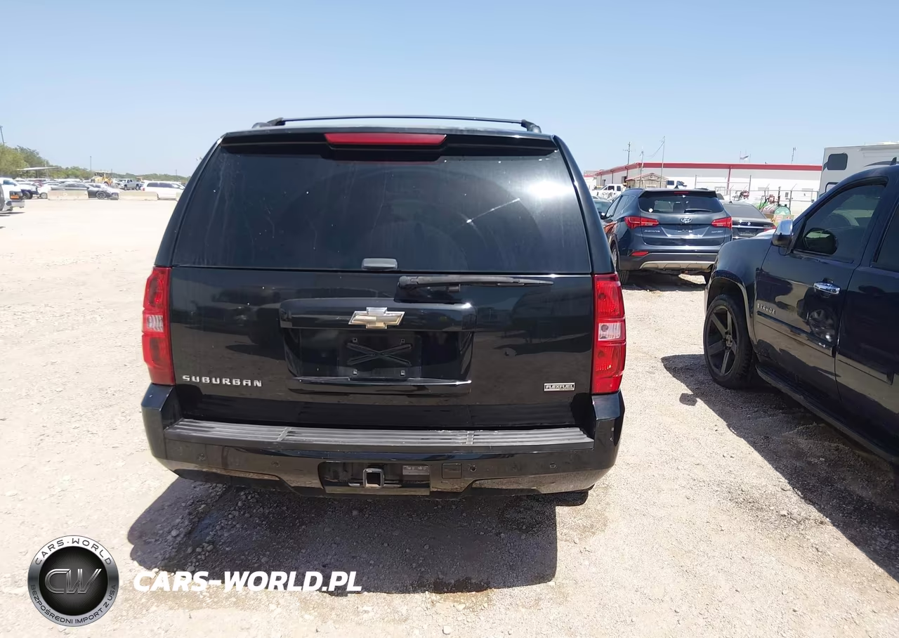 2011 Chevrolet Suburban Lt VIN:1GNSCJE09BR187291 - 16