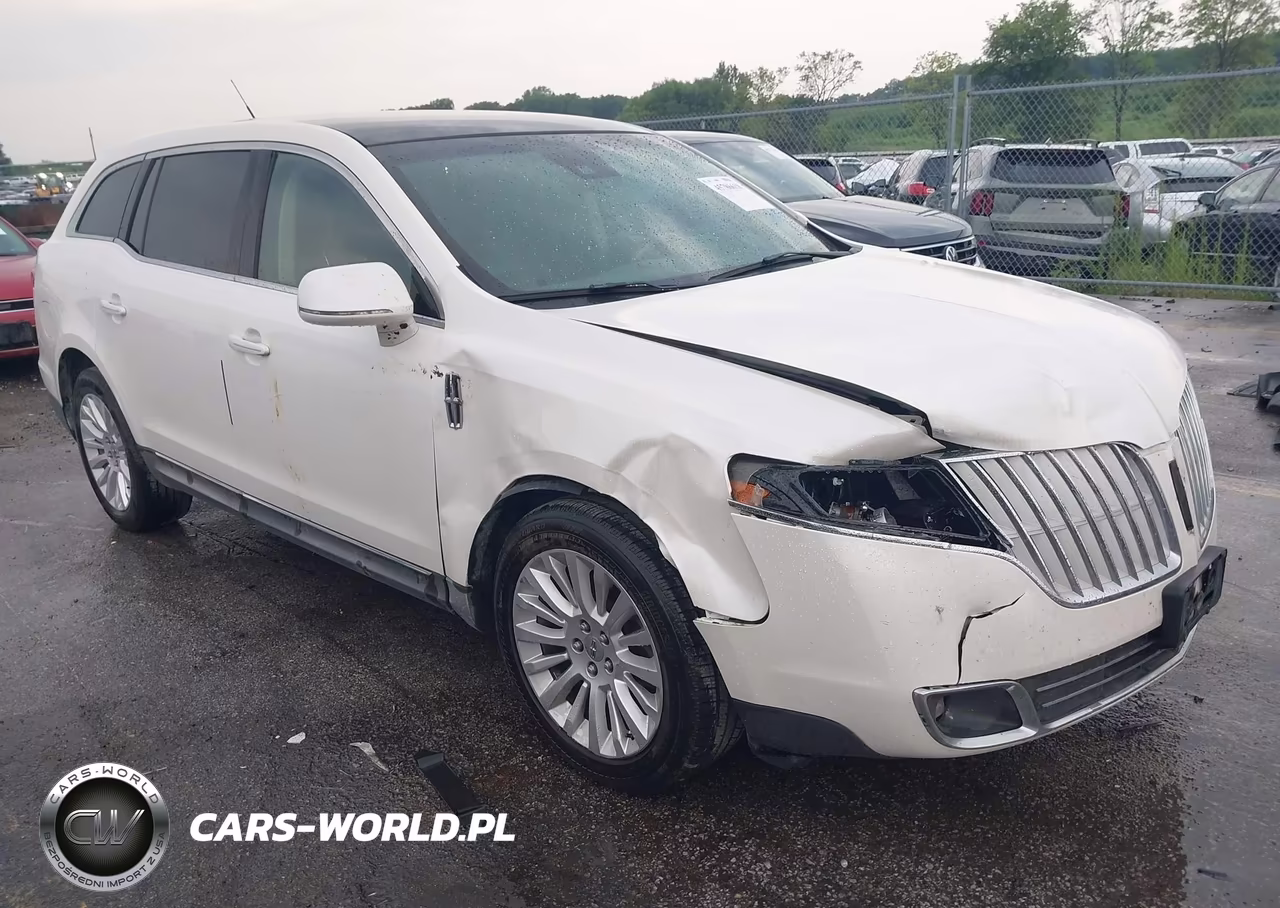 2012 Lincoln Mkt – zdjęcie 1 z 16