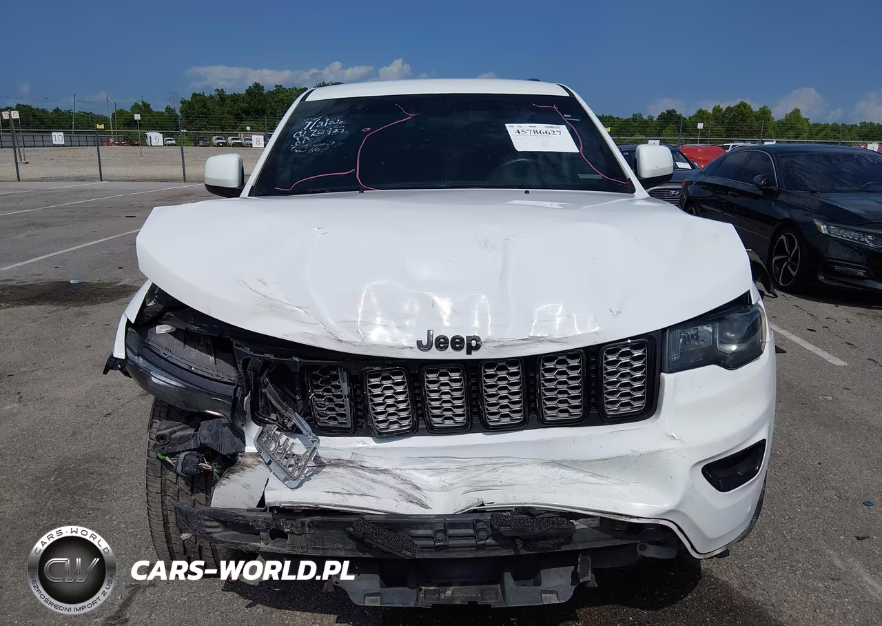 2018 Jeep Grand Cherokee Altitude 4X2 VIN:1C4RJEAG1JC430276 - 12