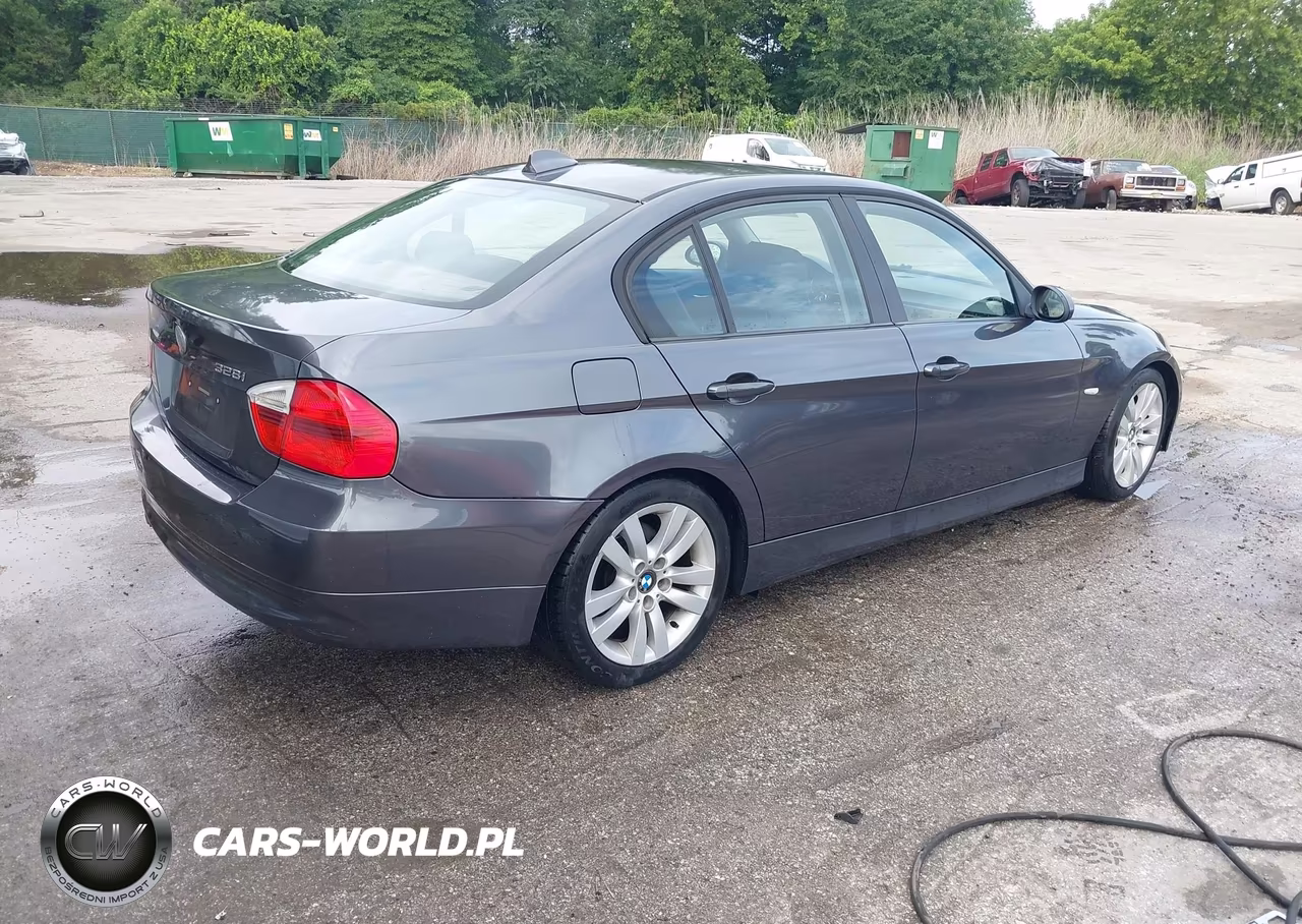 2007 BMW 328I VIN:WBAVA375X7NE26930 - 4