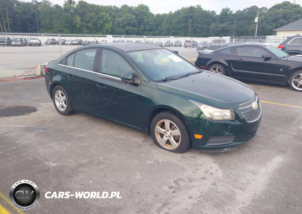 2014 Chevrolet Cruze 1Lt Auto – zdjęcie 1 z 11