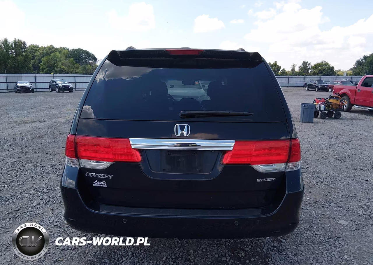 2009 Honda Odyssey Touring VIN:5FNRL38939B057679 - 17