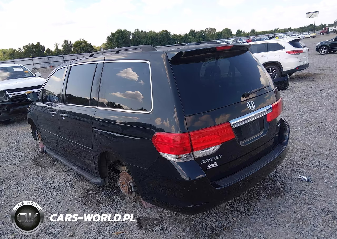 2009 Honda Odyssey Touring VIN:5FNRL38939B057679 - 3