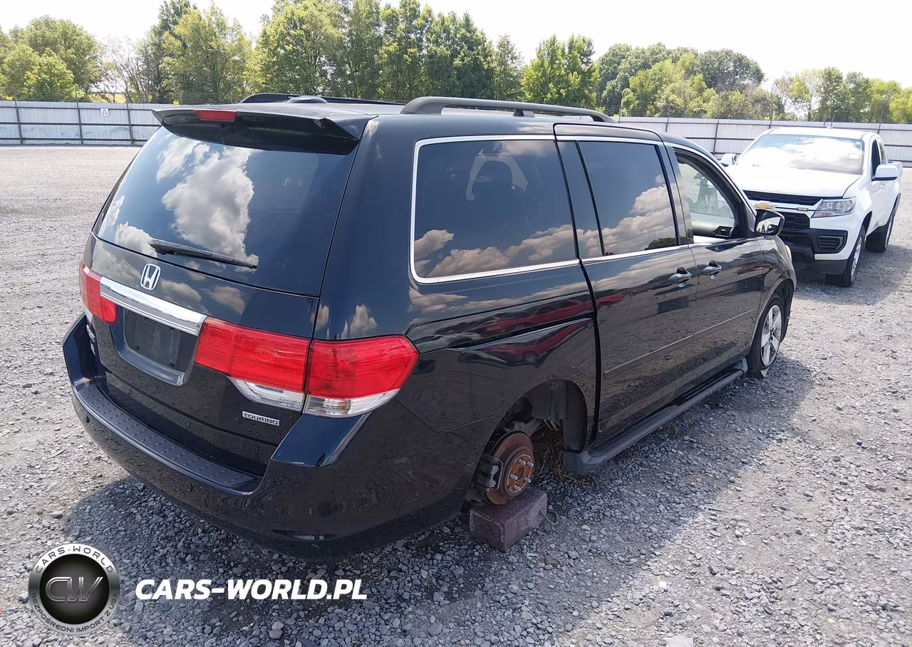 2009 Honda Odyssey Touring VIN:5FNRL38939B057679 - 4
