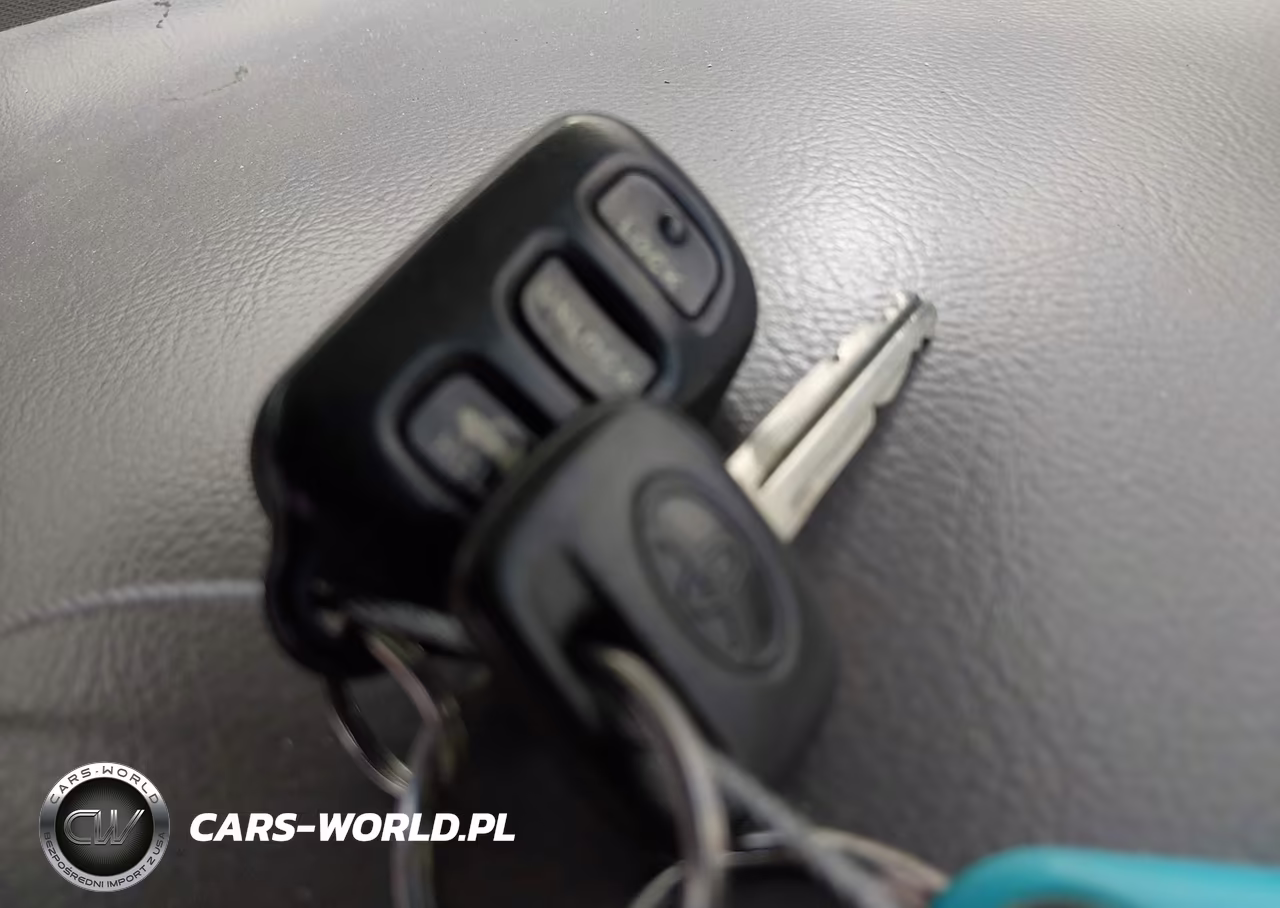 2005 Toyota Camry Le VIN:4T1BE32K85U506438 - 11