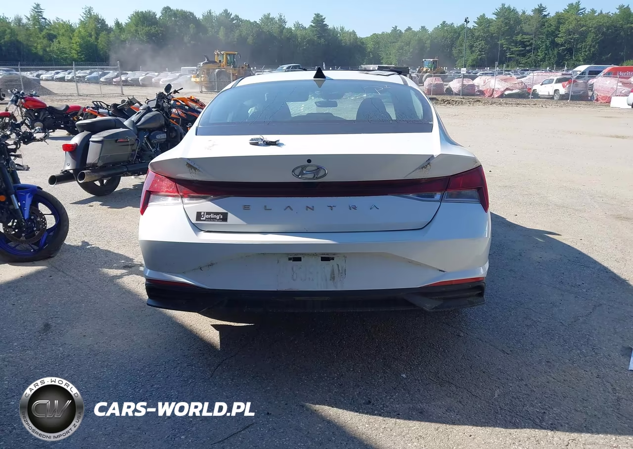 2022 Hyundai Elantra Sel VIN:5NPLM4AG0NH077062 - 16
