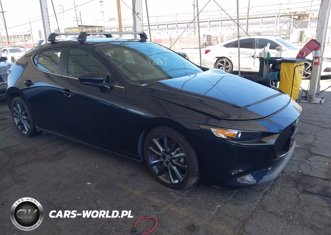 2024 Mazda Mazda3 2.5 S Preferred – zdjęcie 1 z 16