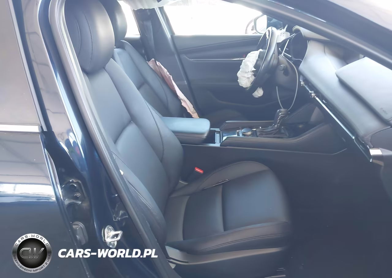 2024 Mazda Mazda3 2.5 S Preferred VIN:JM1BPALM9R1657640 - 5