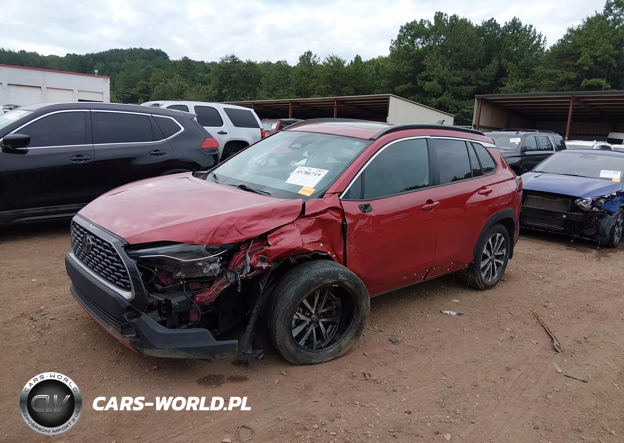 2023 Toyota Corolla Cross Xle VIN:7MUDAAAG4PV066757 - 2