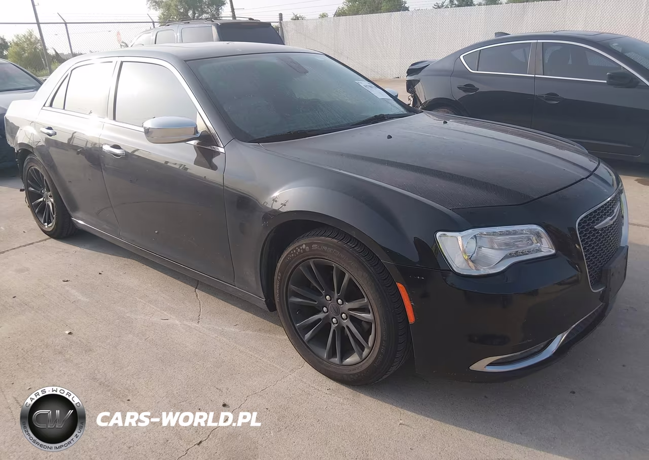 2016 Chrysler 300C