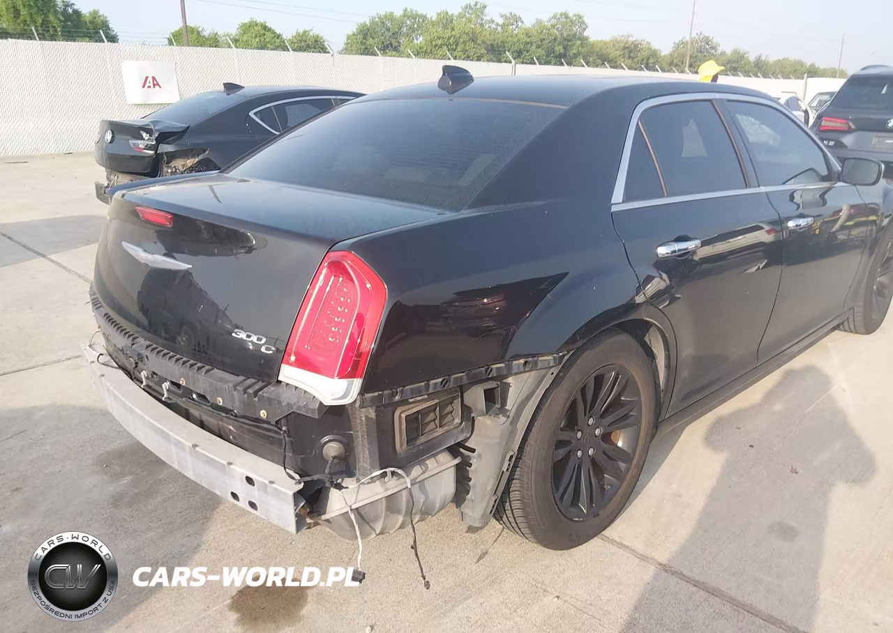 2016 Chrysler 300C VIN:2C3CCAEG3GH147584 - 4