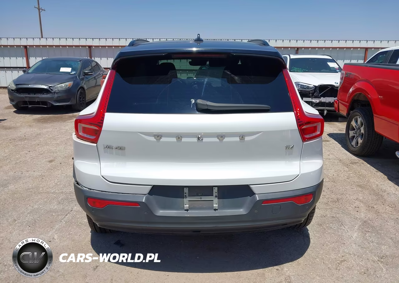 2022 Volvo Xc40 T4 R-Design VIN:YV4AC2HM9N2700221 - 17