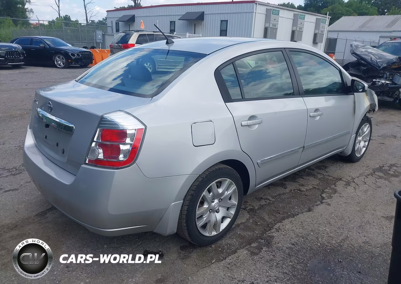 2010 Nissan Sentra 2.0S VIN:3N1AB6AP1AL629030 - 4