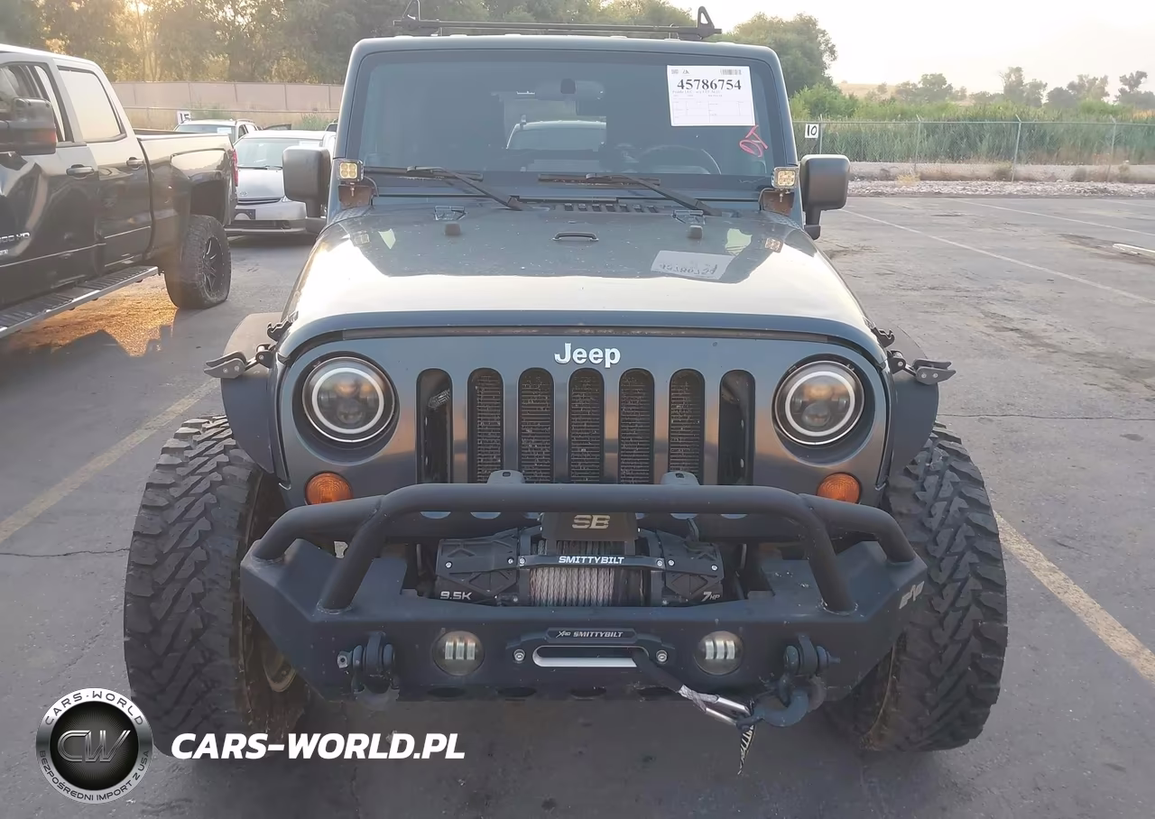 2007 Jeep Wrangler Unlimited X VIN:1J4GA39147L221743 - 6
