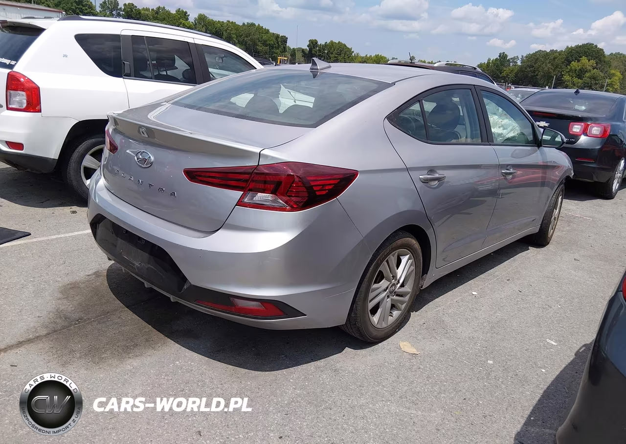 2020 Hyundai Elantra Sel VIN:5NPD84LF7LH622491 - 4