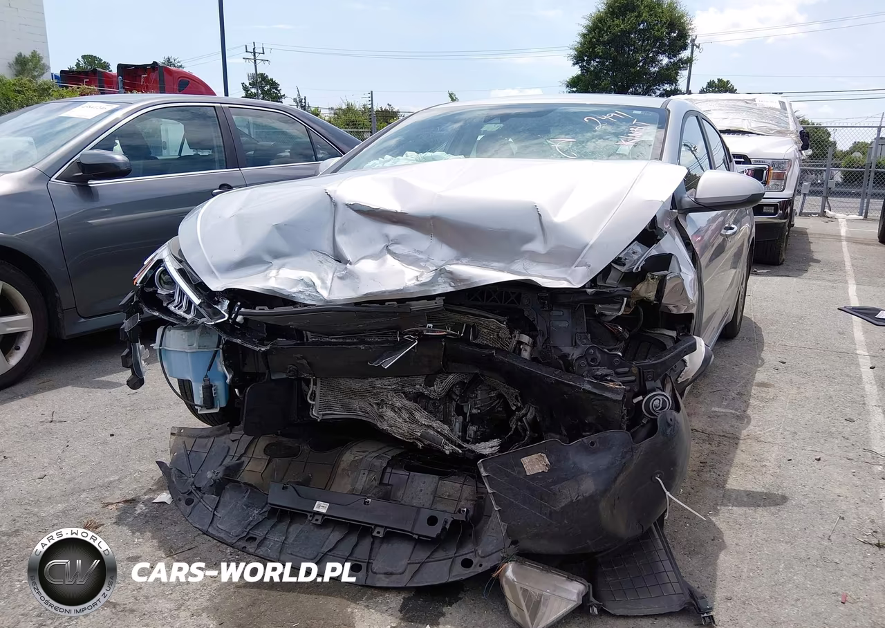 2020 Hyundai Elantra Sel VIN:5NPD84LF7LH622491 - 6