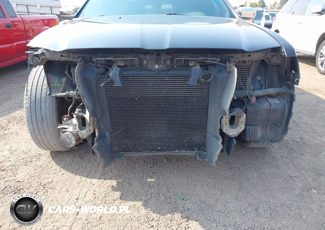2012 Chrysler 300C VIN:2C3CCAETXCH264845 - 6