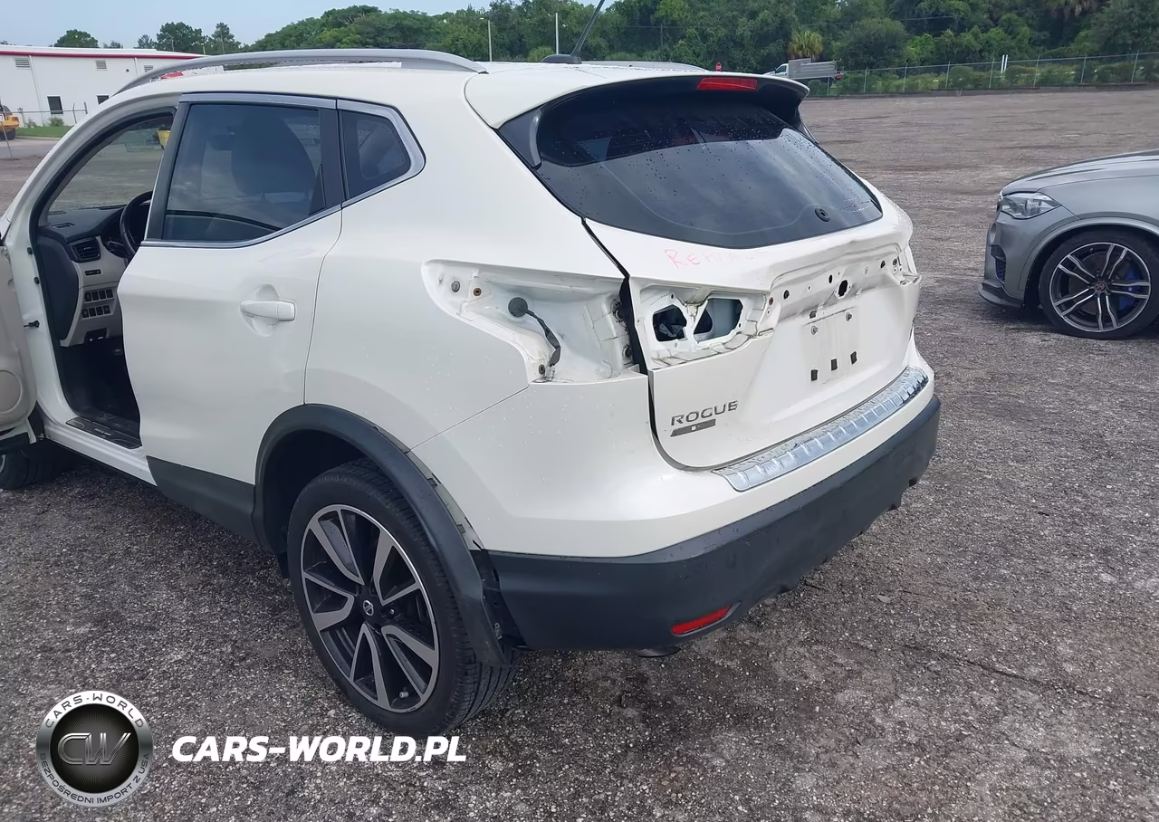 2018 Nissan Rogue Sport Sl VIN:JN1BJ1CP2JW151413 - 18