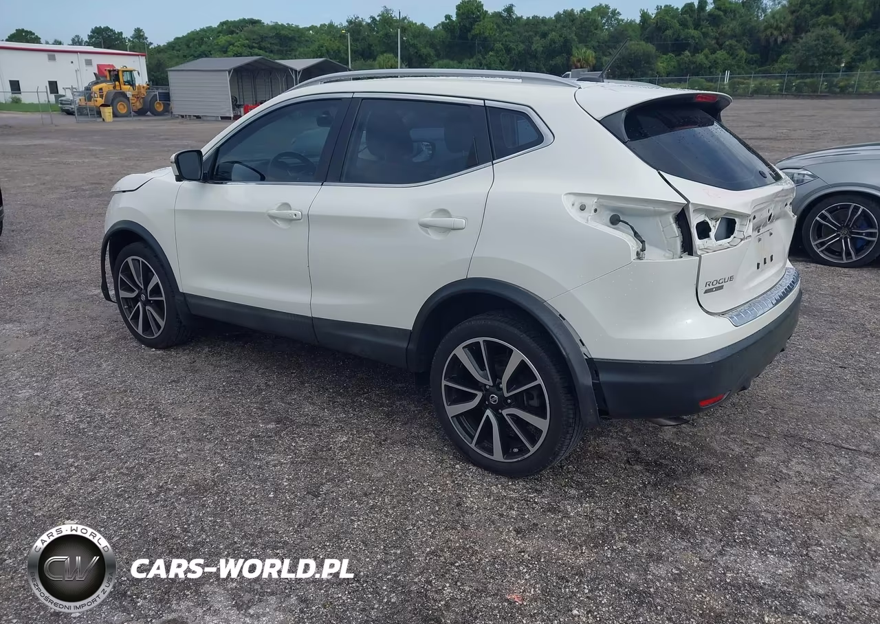 2018 Nissan Rogue Sport Sl VIN:JN1BJ1CP2JW151413 - 3