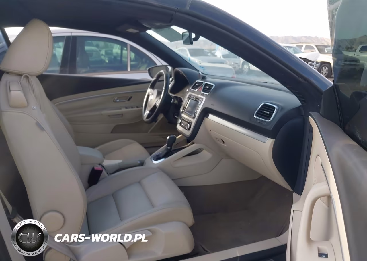 2012 Volkswagen Eos Komfort VIN:WVWBW7AHXCV001832 - 5