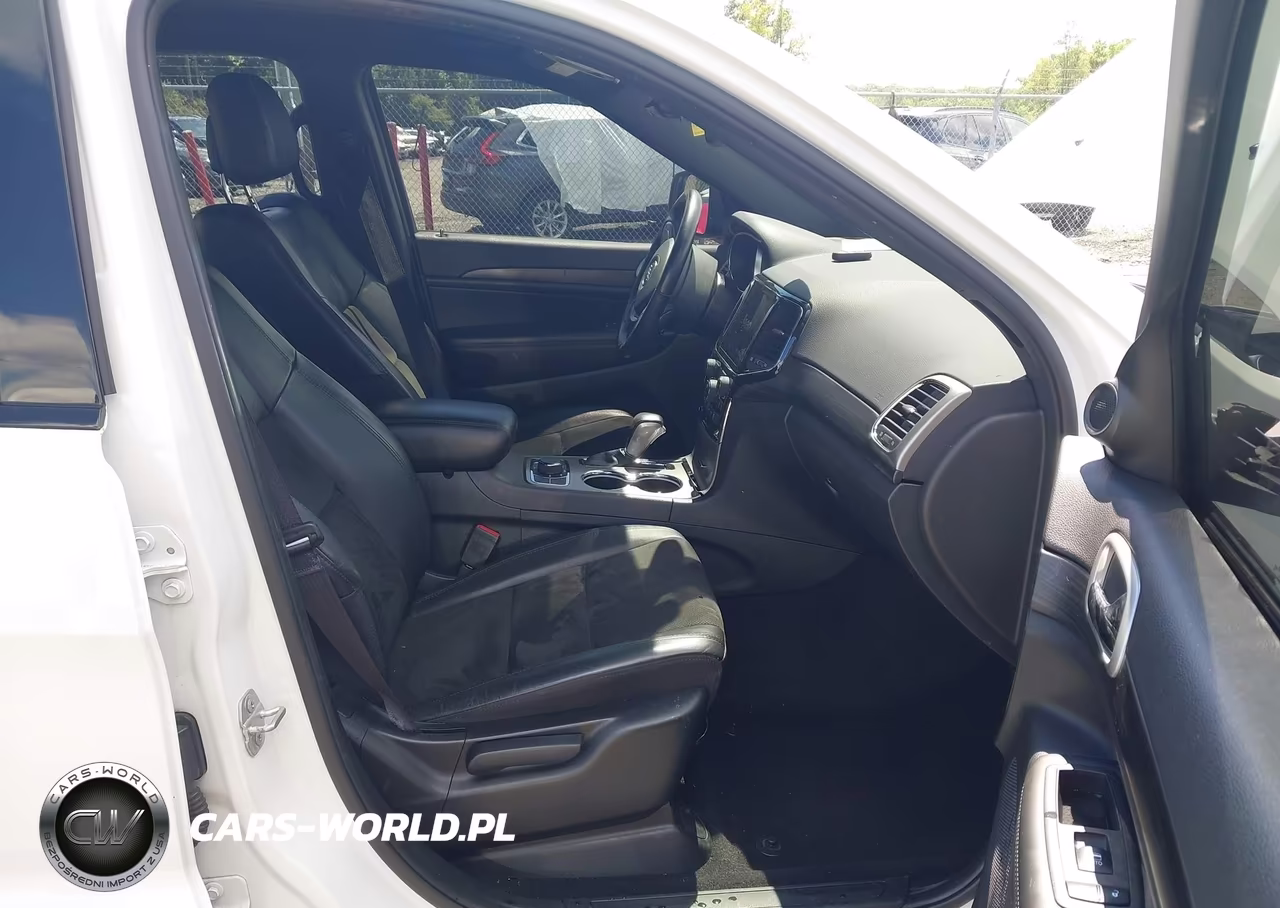 2022 Jeep Grand Cherokee Wk Laredo X 4X4 VIN:1C4RJFAGXNC114841 - 5