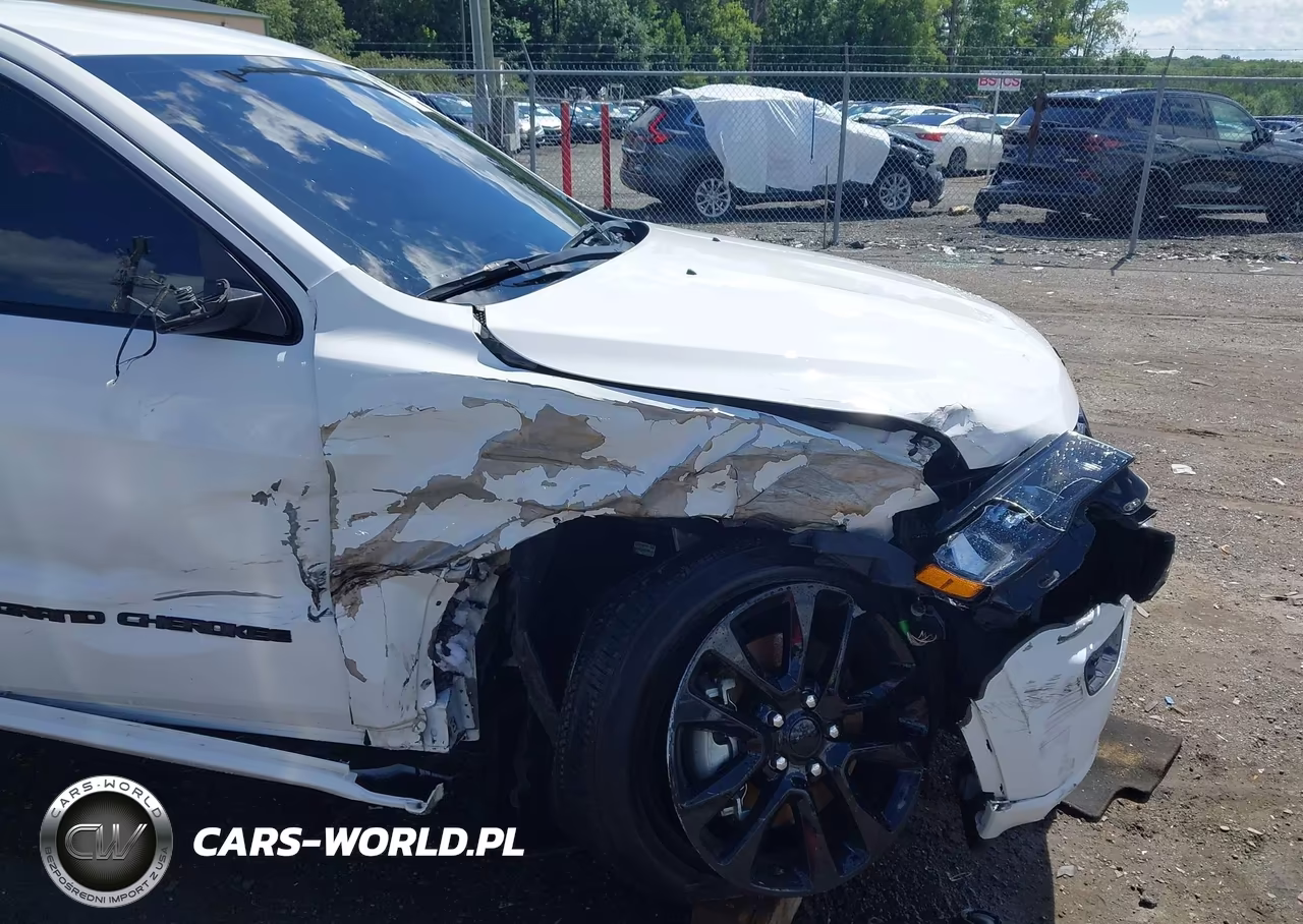 2022 Jeep Grand Cherokee Wk Laredo X 4X4 VIN:1C4RJFAGXNC114841 - 6