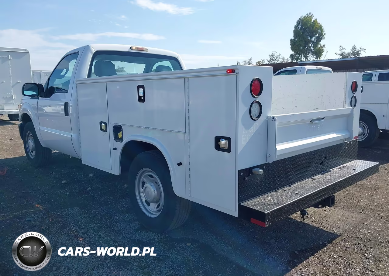 2016 Ford F-250 Xl VIN:1FDBF2A68GED31133 - 3