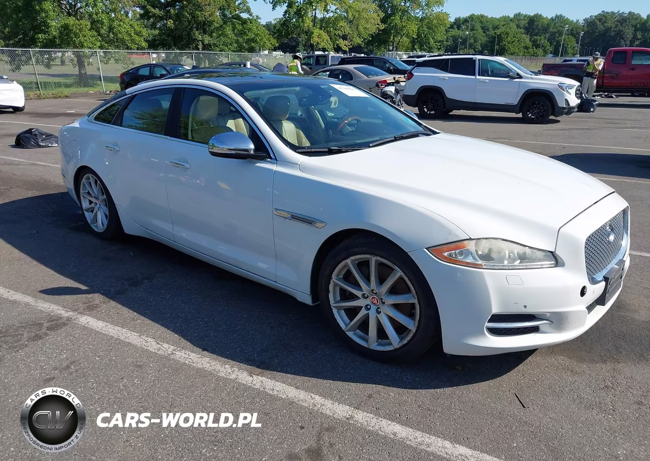 2015 Jaguar Xj