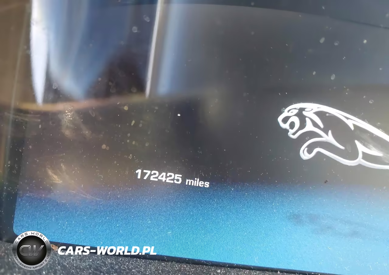2015 Jaguar Xj VIN:SAJWJ1CD5F8V82071 - 14