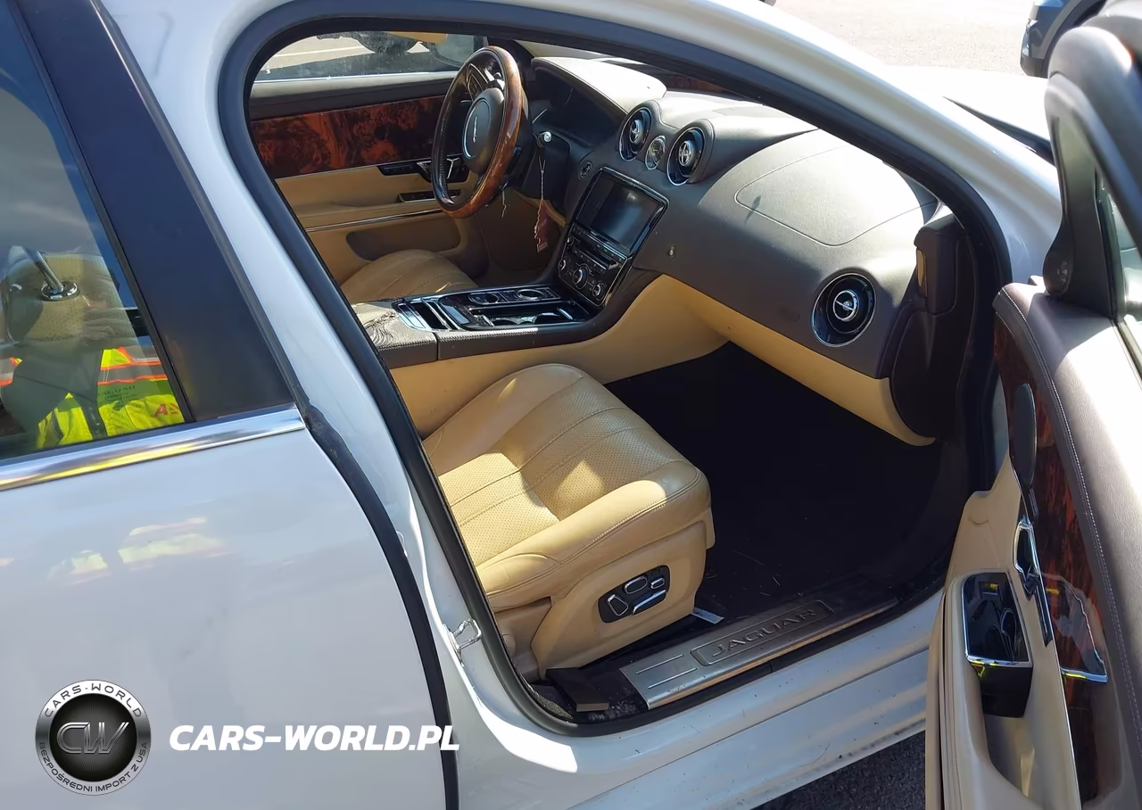 2015 Jaguar Xj VIN:SAJWJ1CD5F8V82071 - 5