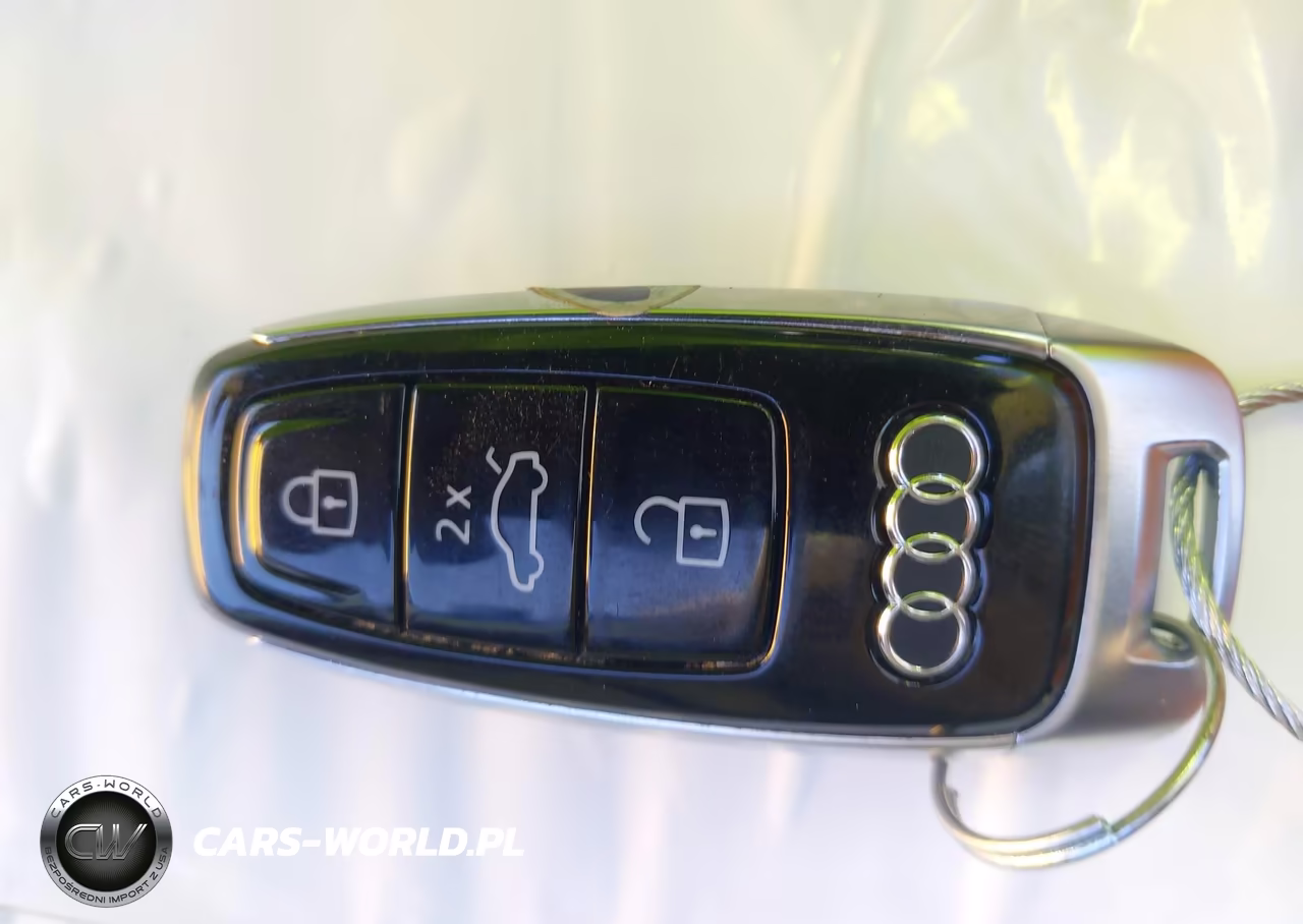 2024 Audi Q8 E-Tron Premium Plus Quattro VIN:WA15AAGE9RB008605 - 11