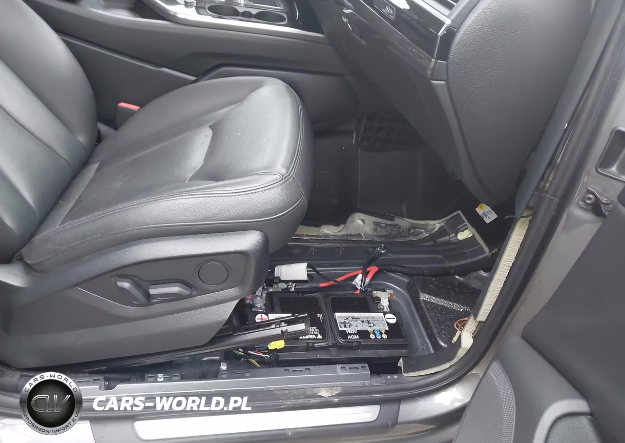 2017 Audi Q7 2.0T Premium VIN:WA1LHAF78HD037473 - 13